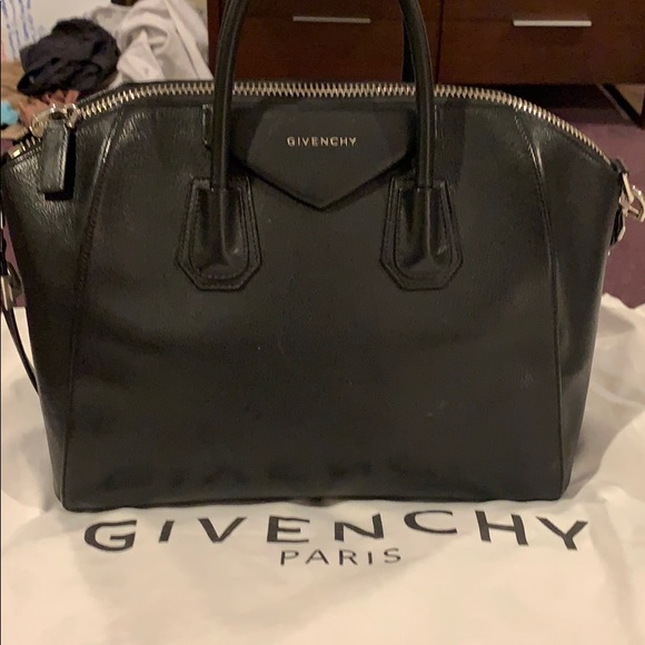 Givenchy Handbags - Givenchy Antigua